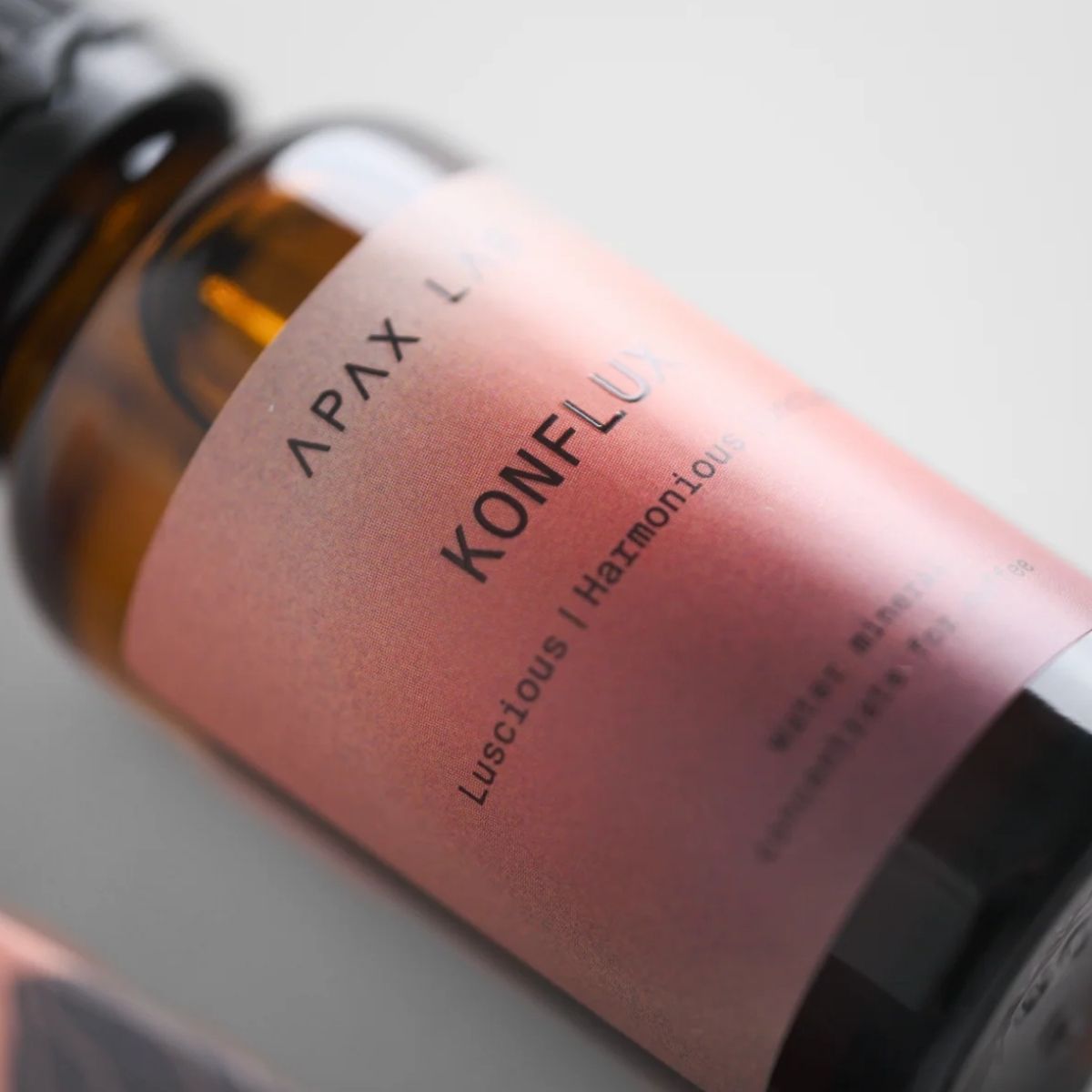 Apax Lab Konflux Bottle closeup