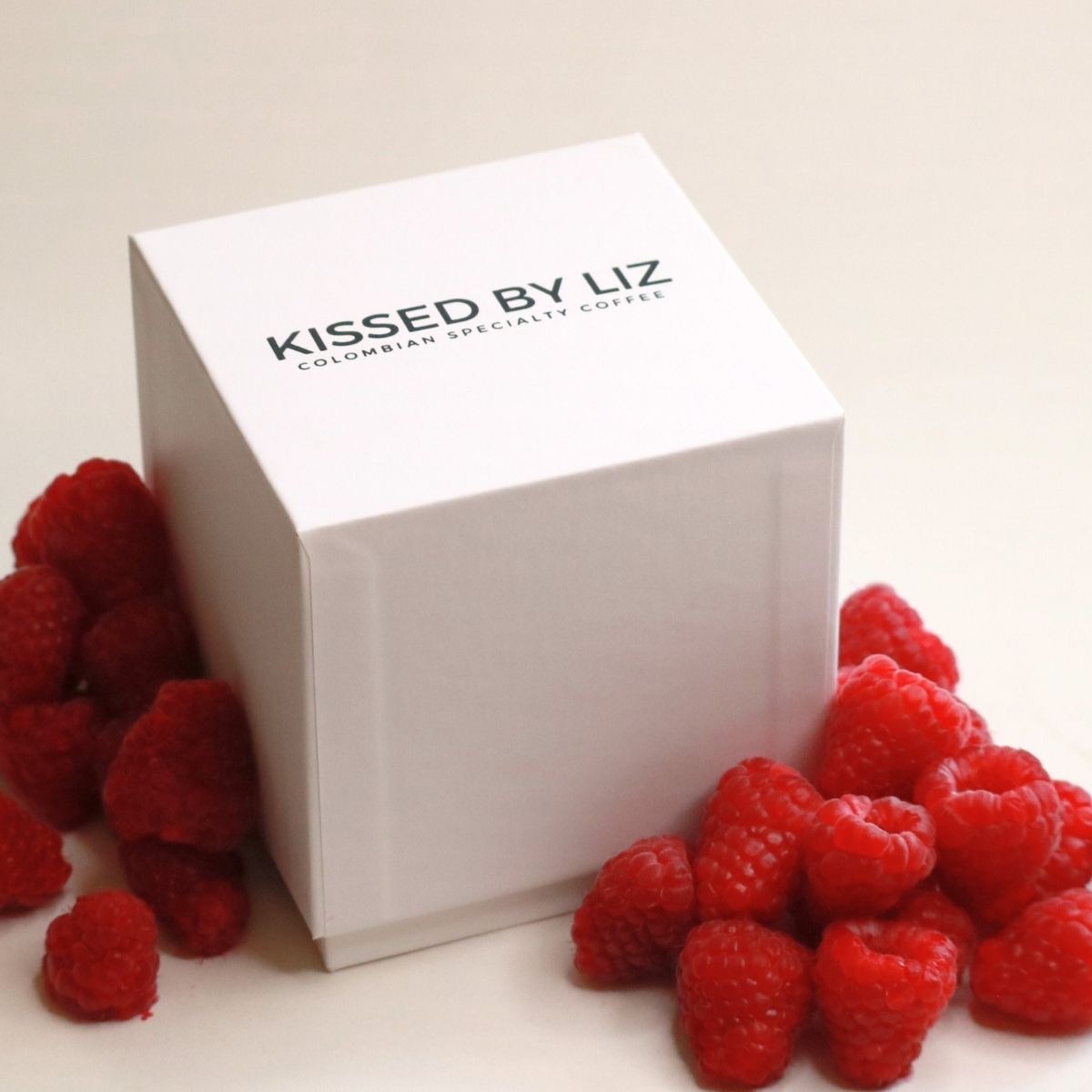 ★ "Blushed" - Anaerobic Washed Red Bourbon